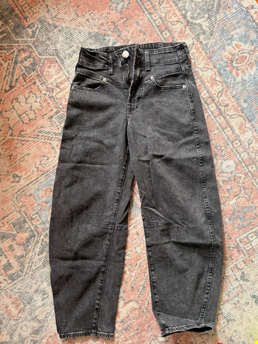 GAP Barrel Jean - washed black